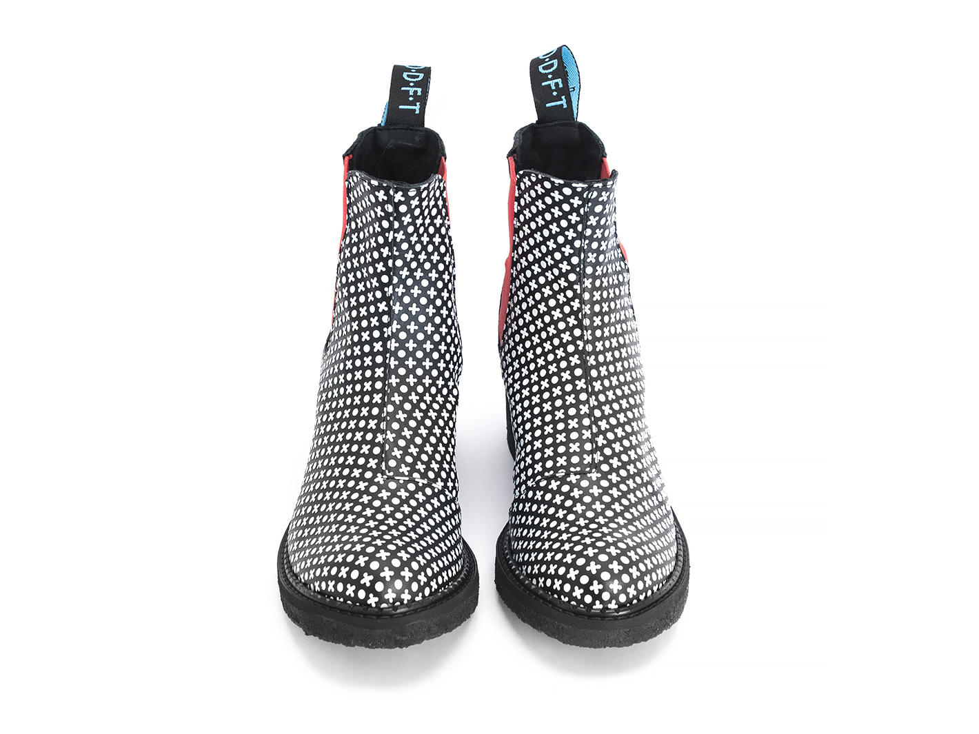 Nap Black xo Crêpe-Soled Chelsea Boots: Front