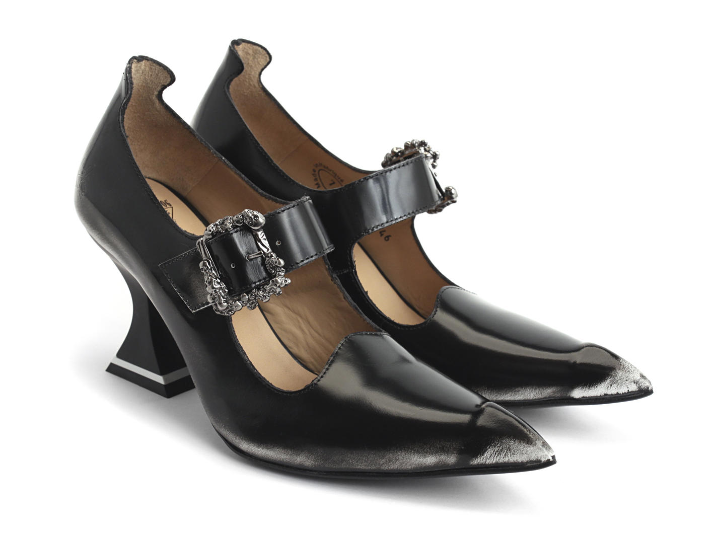 Odette Noir & blanc Escarpin avec courroie et bout pointu: Quarter view