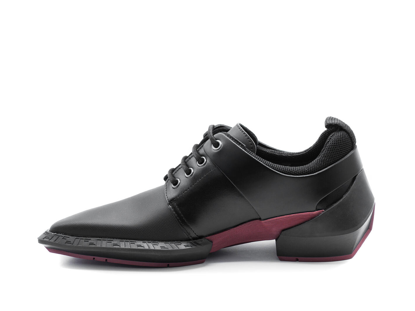 Omni Noir Chaussure de sport lacée avec harnais: Profile inside