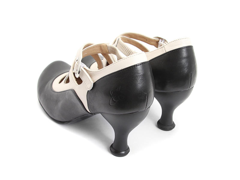 Pearl Hart Black & Beige Criss-crossed mary jane heel