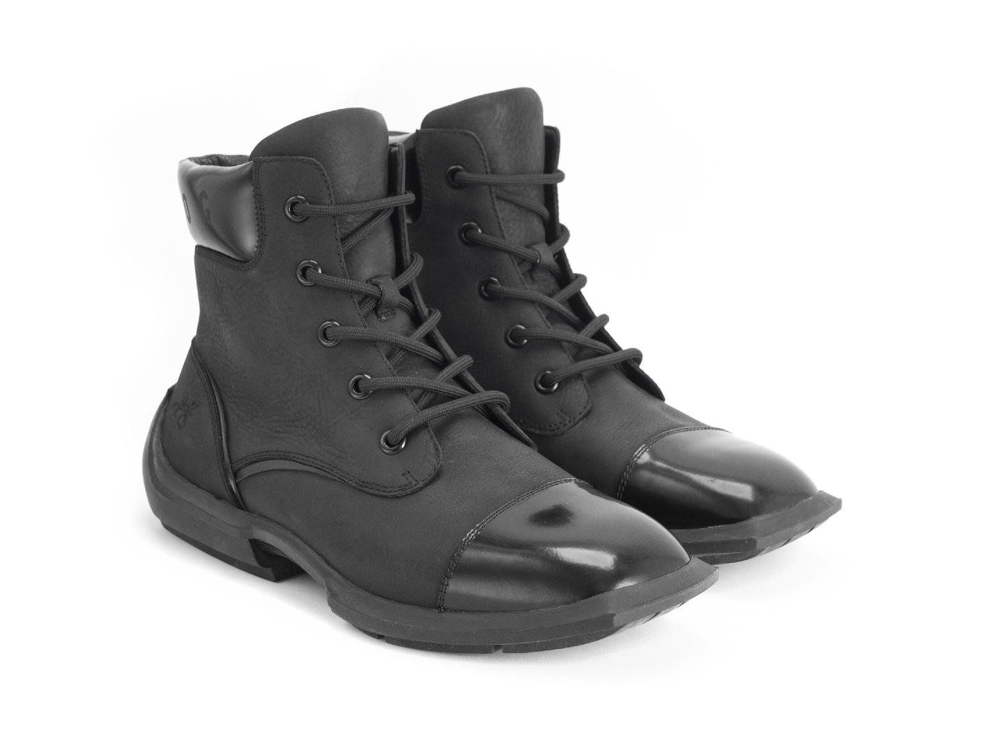 Richard Black Sneaker boot: Quarter view