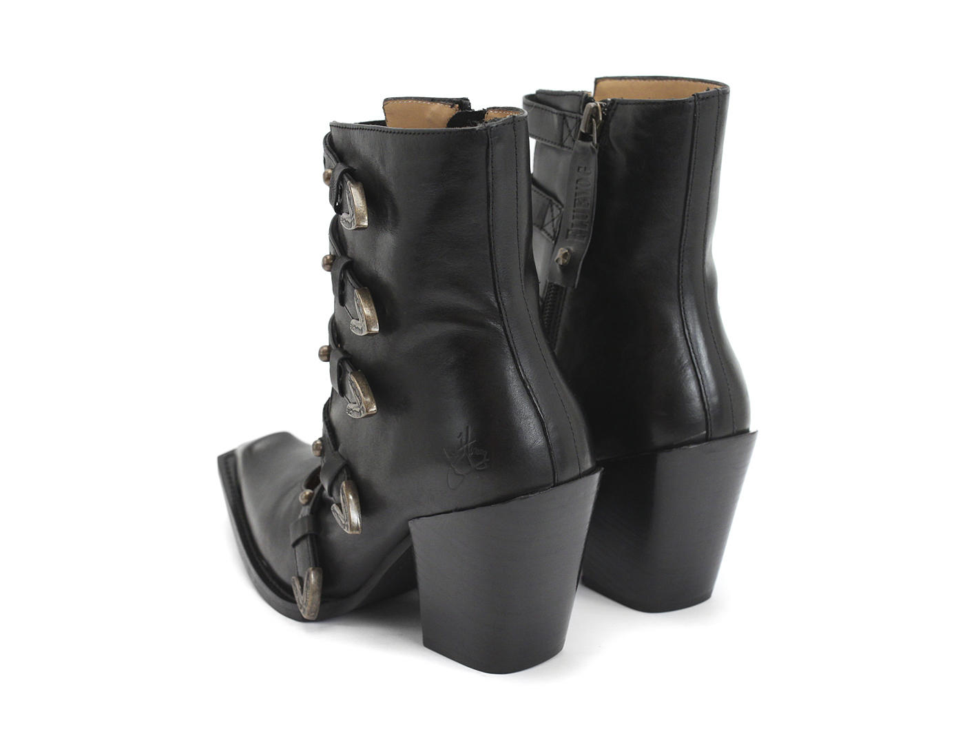 Rococo Taco Black: Back