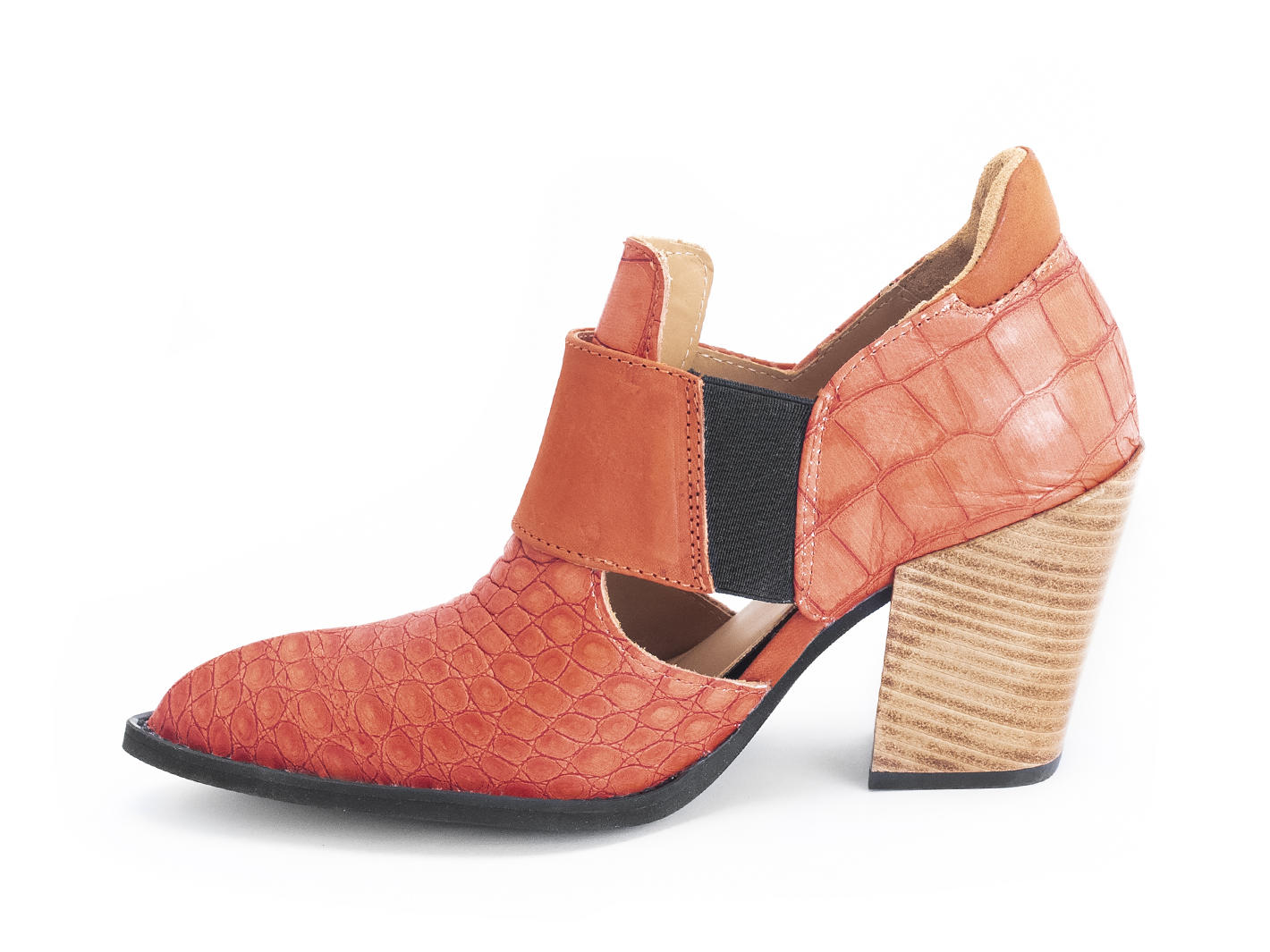 Room 502 Orange croc Open-sided bumped toe heel: Profile inside