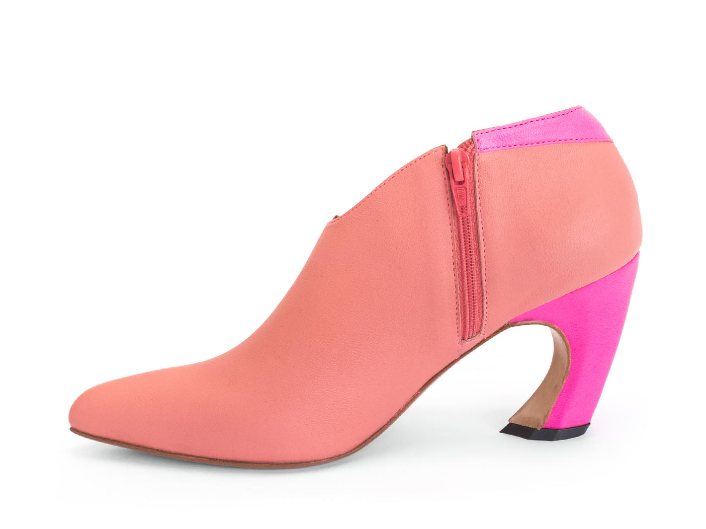 Sashay Pink Asymmetric heel with cutouts: Profile inside