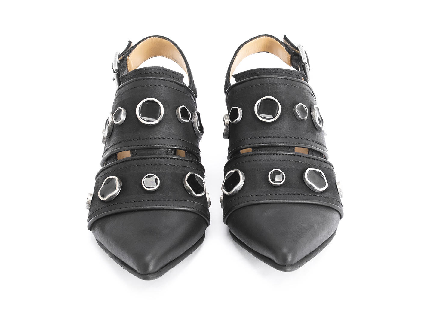 Serena Noir Chaussure bride arrière avec rivets: Front