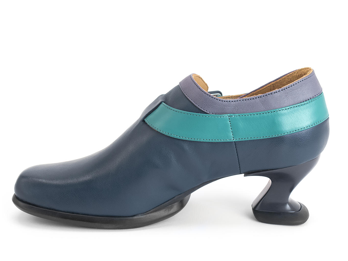 Shukran Blue/Purple Buckled shoe with slit: Profile inside