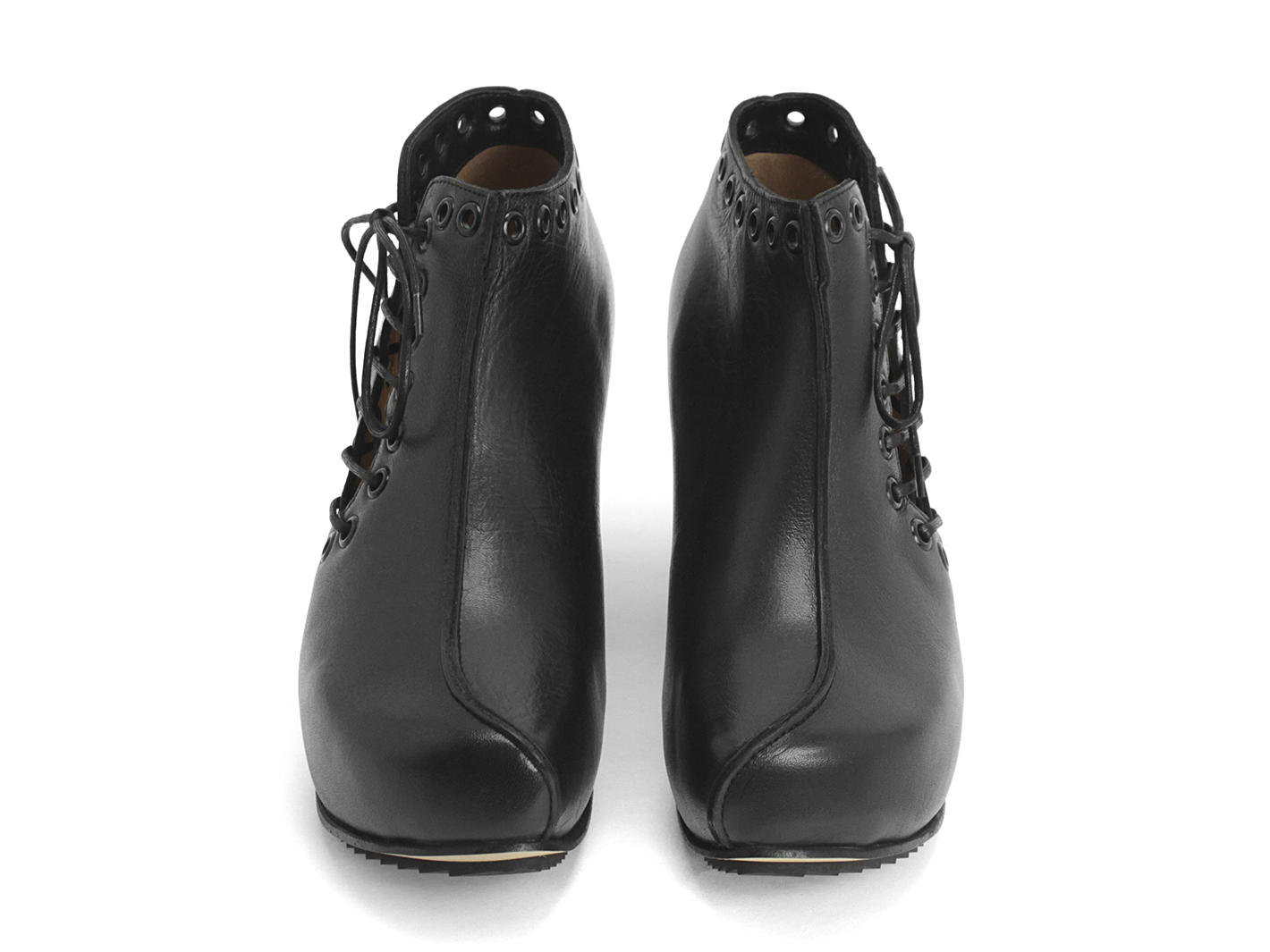 Venturous Black Side laced platform heel: Front